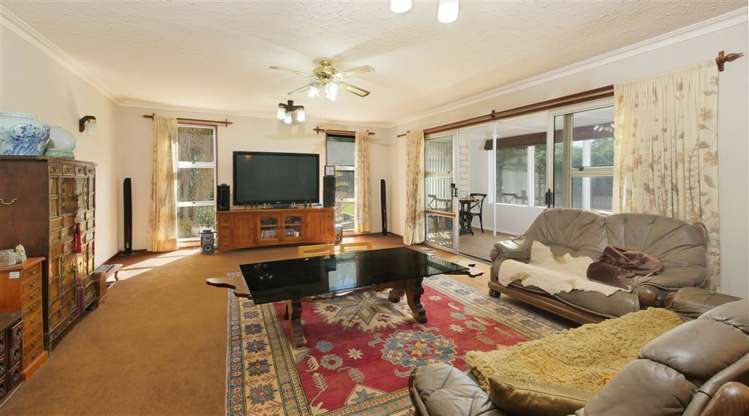 22 Guys Road Yaldhurst_7