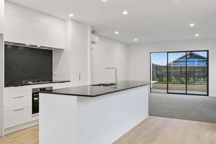 6 Repo Street Richmond Heights_4