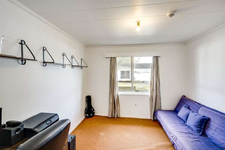 7 Lyttelton Crescent Tamatea_10