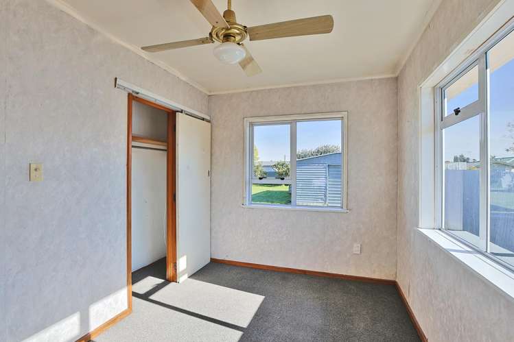 53 Oldham Avenue Onekawa_11