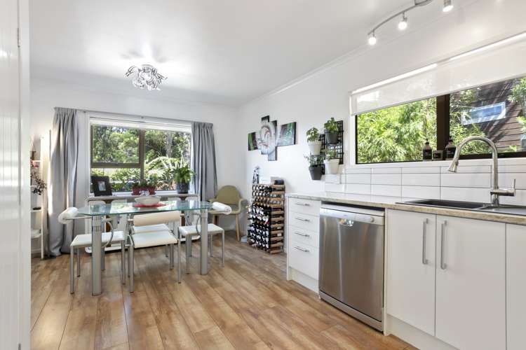 123 Laingholm Drive Laingholm_9