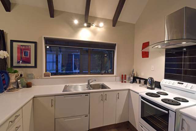 2/169 Tahunanui Drive Tahunanui_4