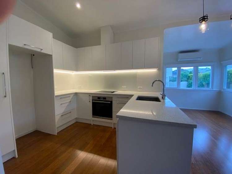 11 Oxford Terrace Devonport_5