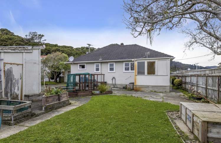 42 Mckillop Street Wainuiomata_17