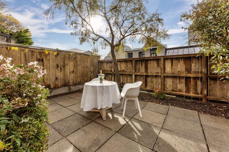 3/80 Hobson Street Thorndon_7