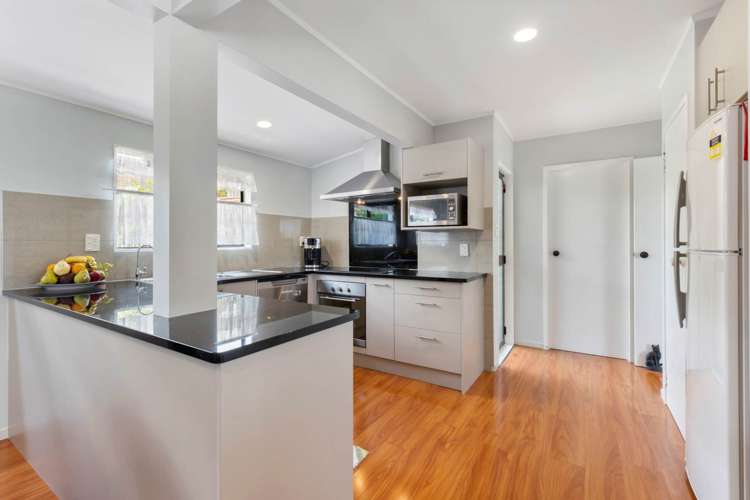 4 Clunie Place Highland Park_17