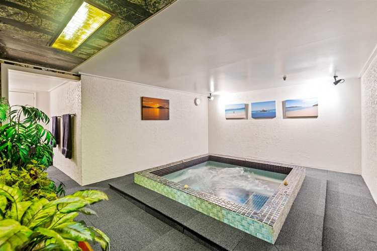 7 Divich Avenue Te Atatu South_13