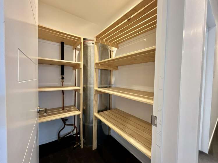 54 Grayshott Avenue 1411_20