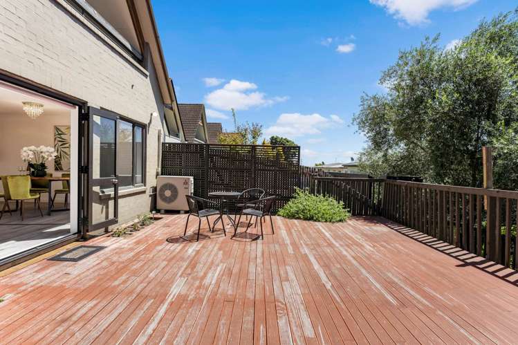 54 Earnslaw Crescent Clover Park_17