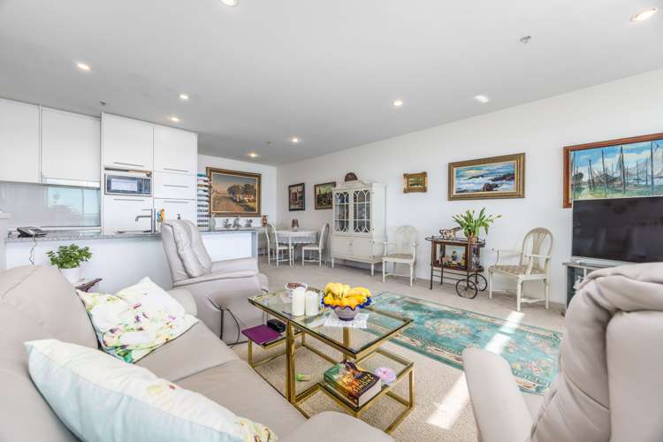 1514/2 Beach Road Auckland Central_10