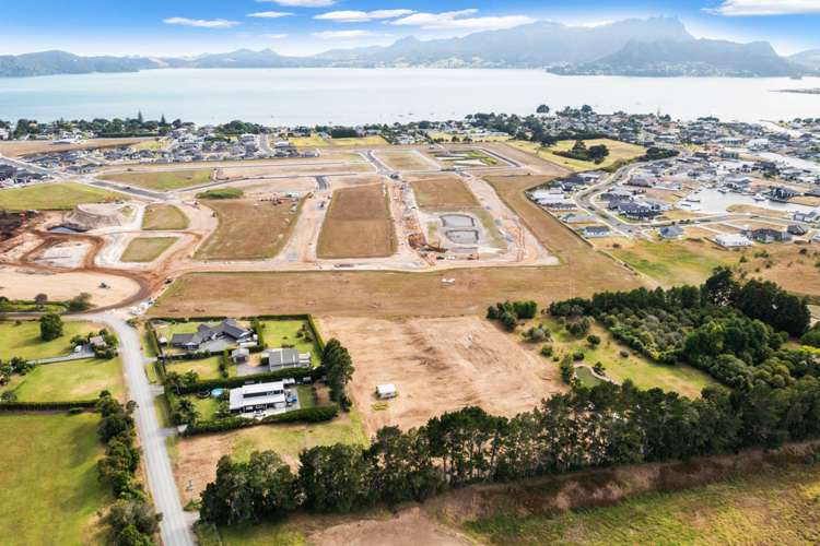 73 Pyle Road East Ruakaka_14