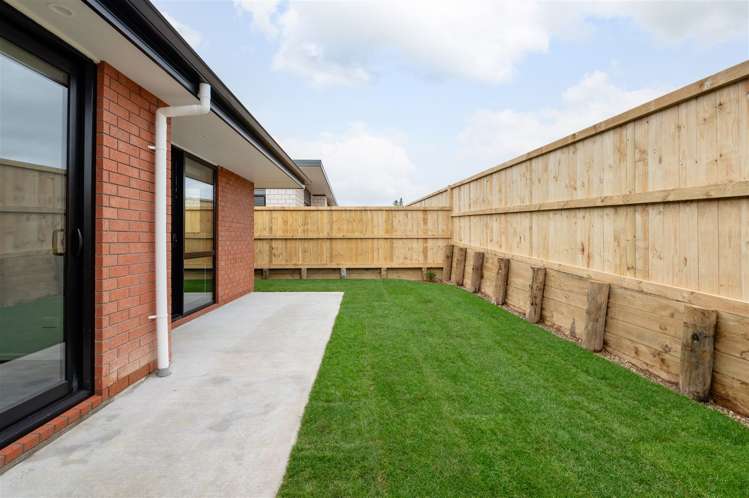 31 Waruhia Crescent Rototuna North_9