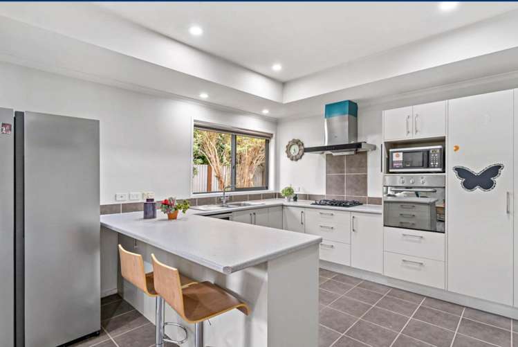 14A Sutton Crescent_5