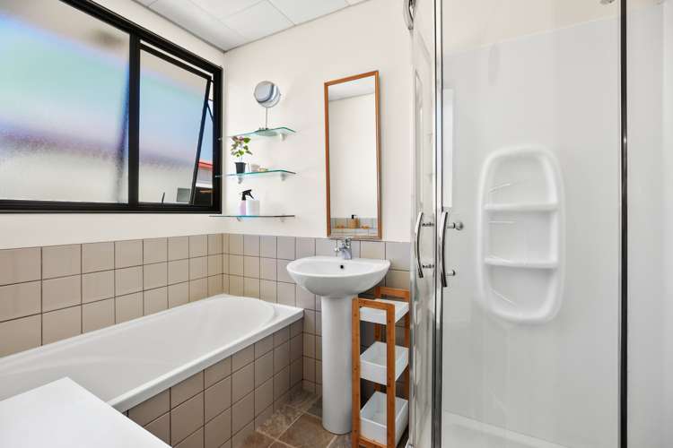 6 Balmerino Crescent Pukete_11