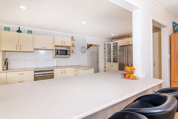 25b Beach Road Pahurehure_9