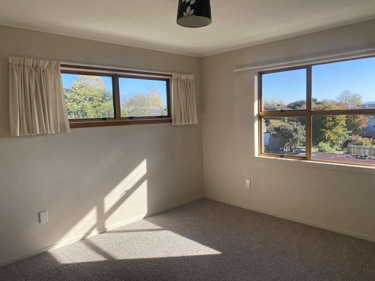 37 Hyde Avenue - Upstairs 1140_12