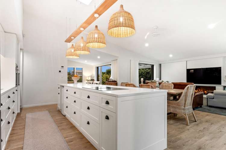 4 Taumata Road Omaha_5