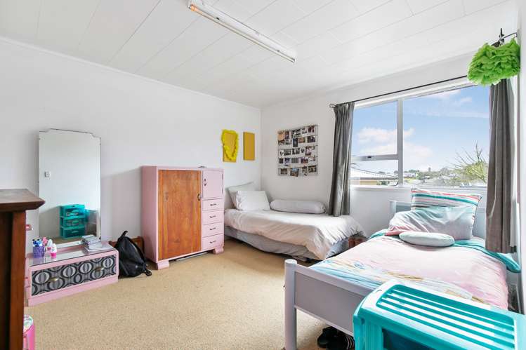 46 Diorella Drive Clover Park_12