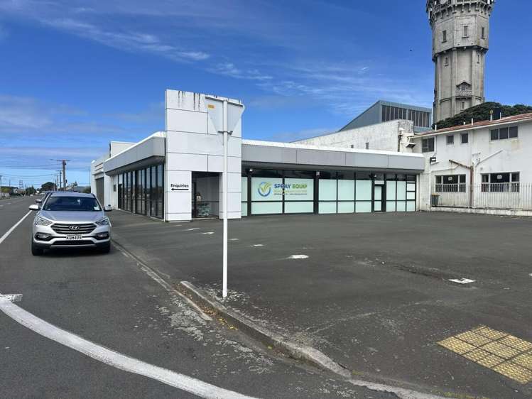 51 High Street Hawera_17
