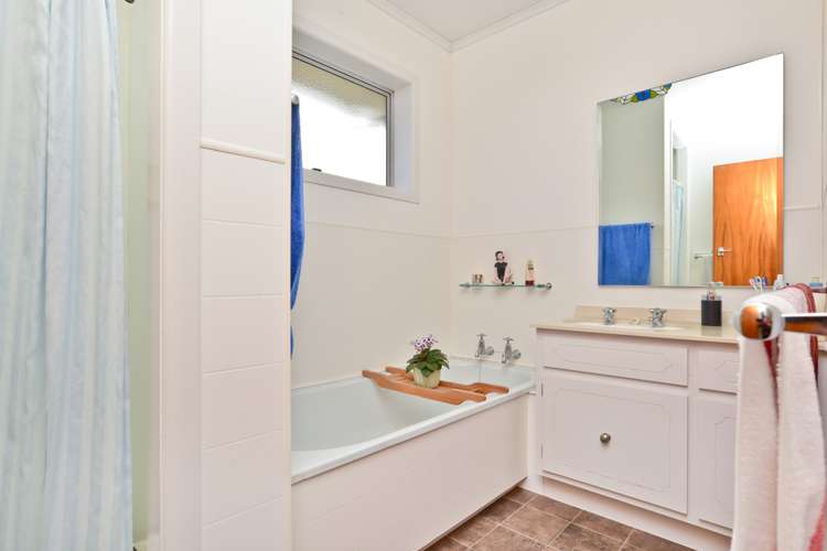 24 Raymond Street Fairview Downs_11