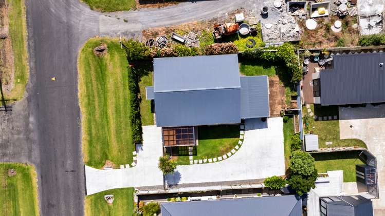 23 Layard Street Opunake_33