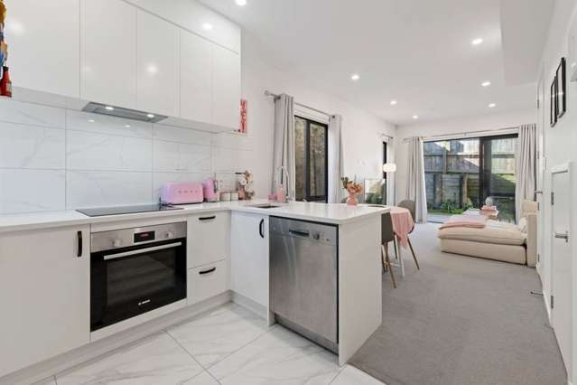 4/112 Moore Street 10679_4