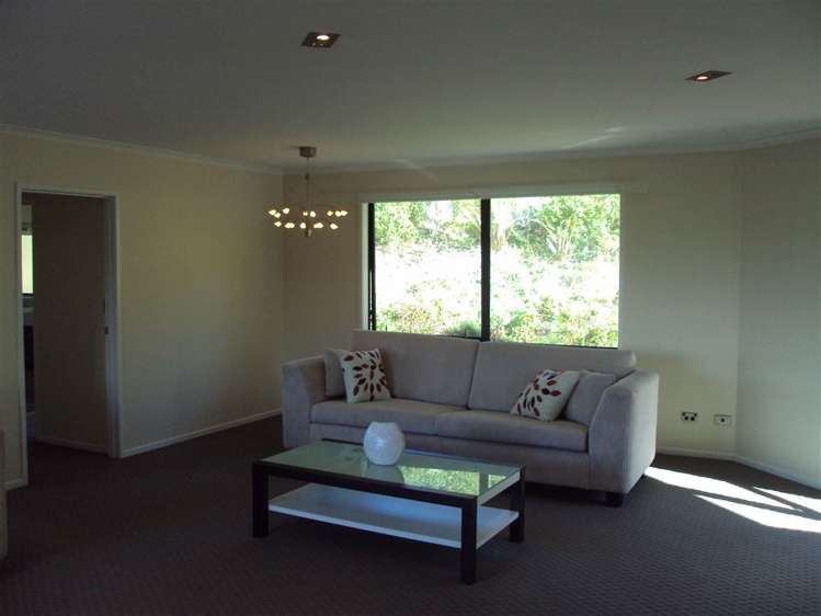 7 Paine Brown Way Russell_13