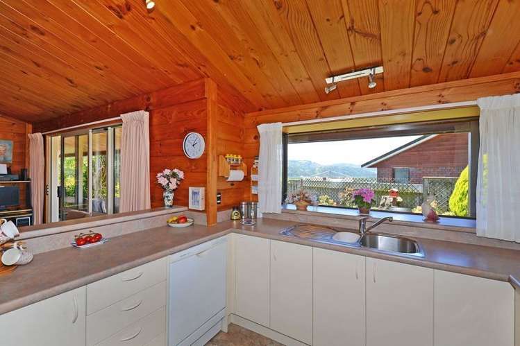 1 Dunleith Grove Silverstream_10