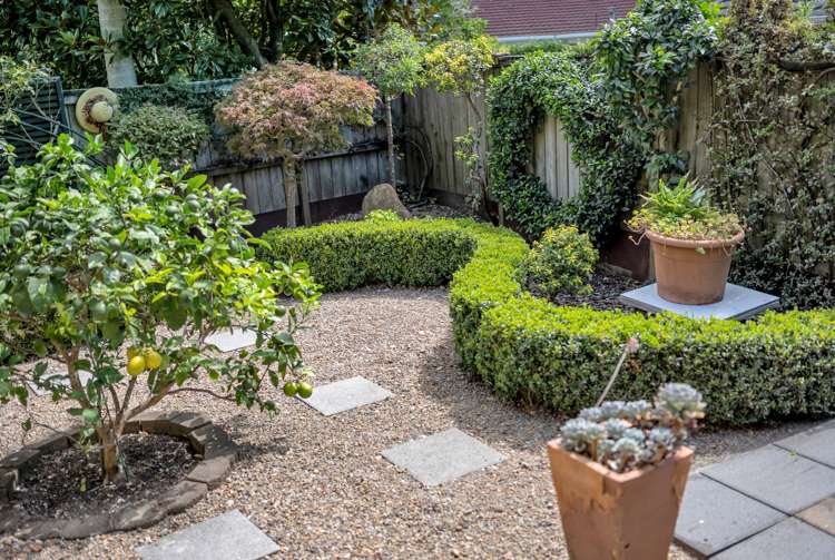 8a Fortyfoot Lane Sunnyhills_10