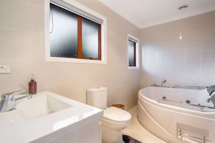 73 Ash Street Avondale_14