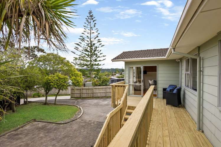 14 Fairdale Place Birkdale_11