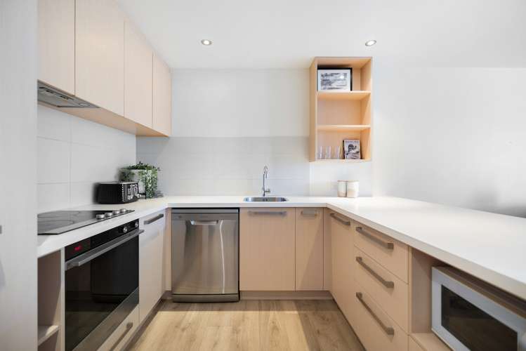 18 Goldrush Way Queenstown_7