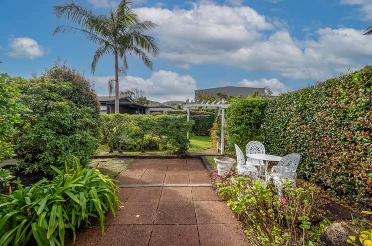 16 Tercel Place Sunnyhills_22