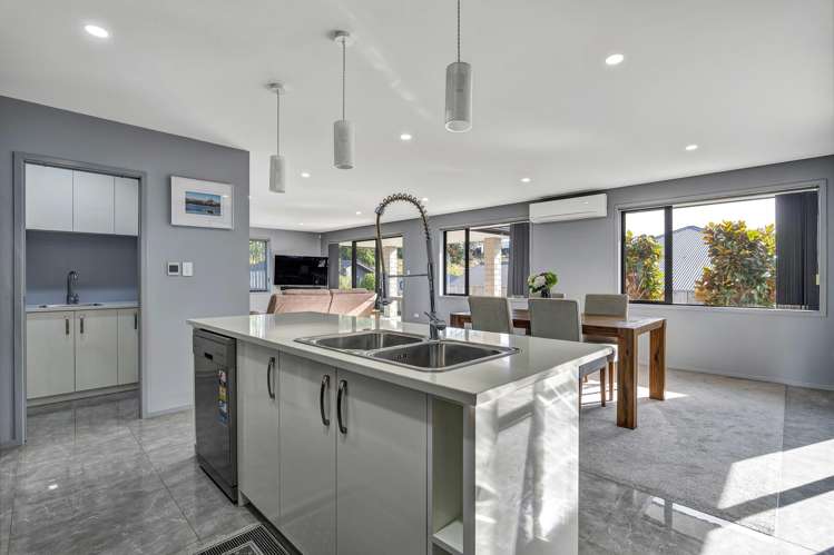 2 Frederick Place Whalers Gate_10