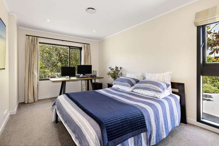 8a The Drive Epsom_17