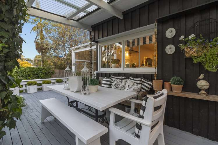 31 Alison Road Surfdale_8