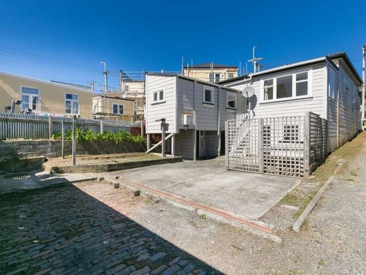 2 Luxford Street Berhampore_5