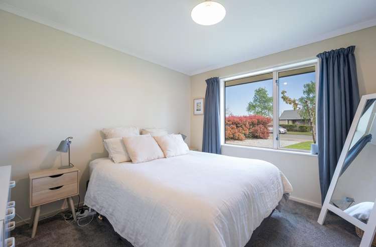 84 Starveall Street Brightwater_7