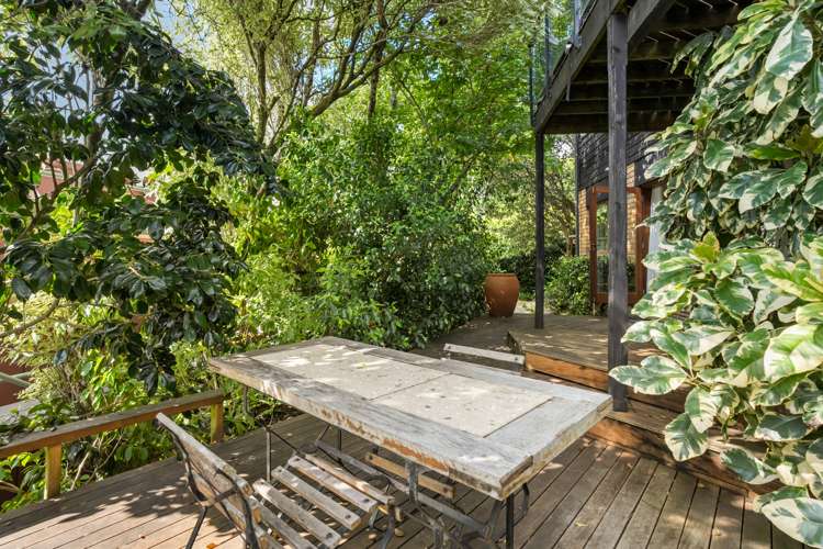 83 Bassett Road Remuera_24