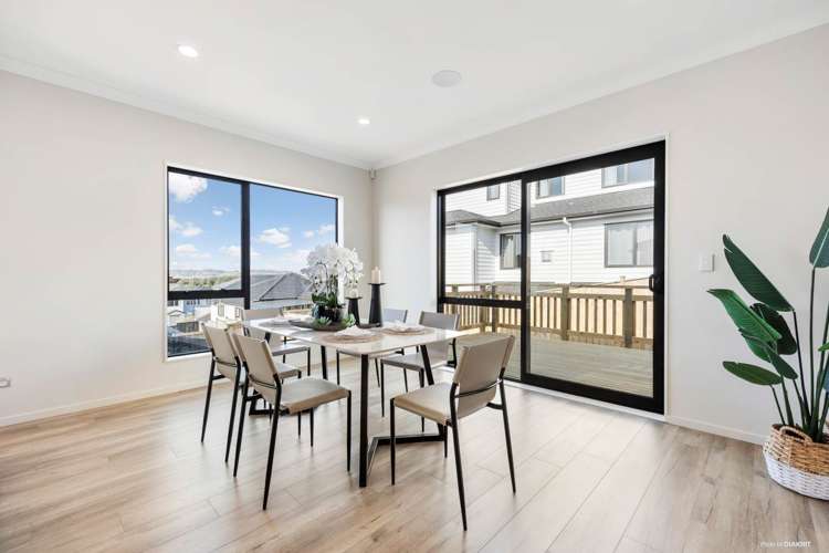 1 Tannaghmore Drive Flat Bush_7