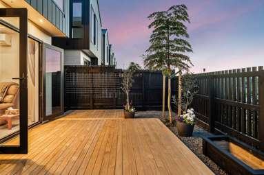 33 Parish Drive_2