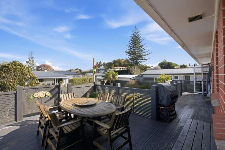 13 Durham Avenue Welbourn_15