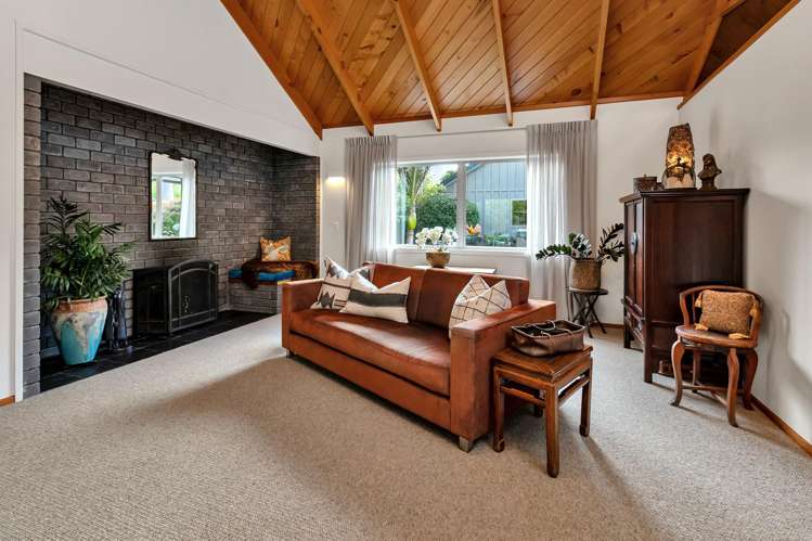 300 Cemetery Road Maunu_14