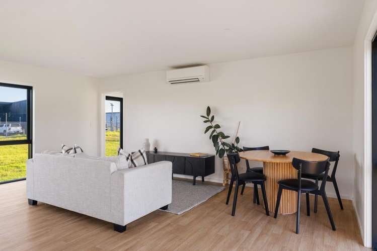 Lot #2/ECT/16 Commerce Place Awapuni_8