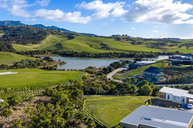 9 Waipatukahu Lane Raglan_8