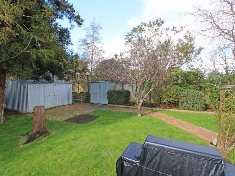 7 Albert Street Pahiatua_16