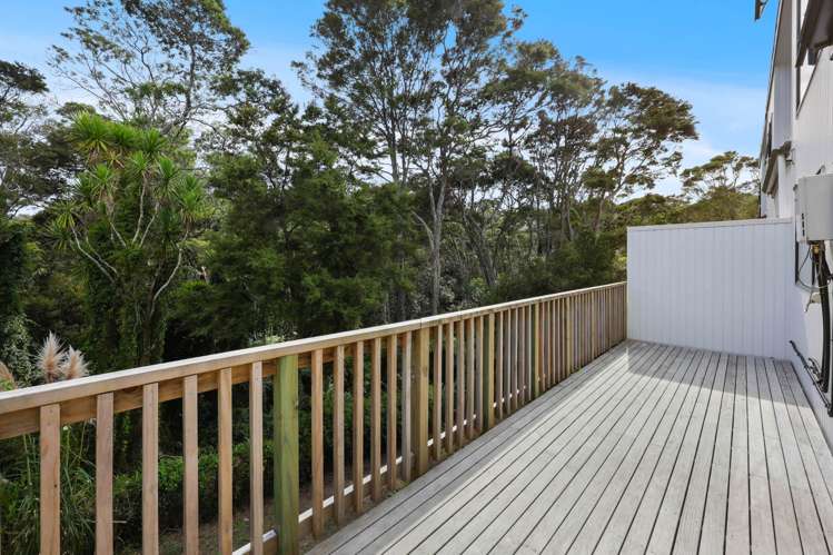 1/22 Spinella Drive Bayview_7