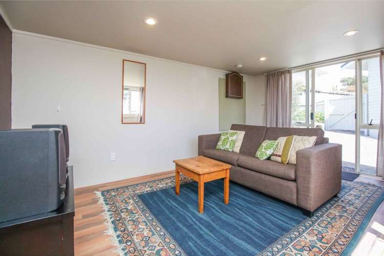 32 Sunvue Road Glen Eden_11