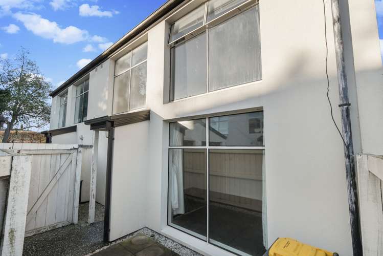 3/347 Armagh Street Linwood_8