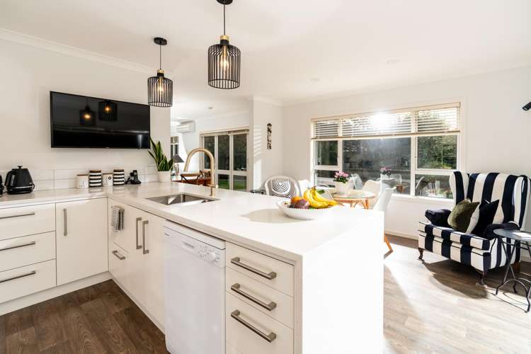 2 Patterson Lane Raumati Beach_7